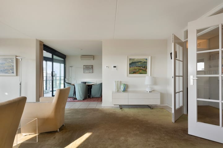 Foto 20 van Boulevard 1945 355-132