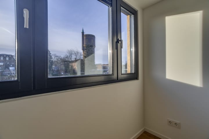 Foto 13 van Watertorenstraat 72