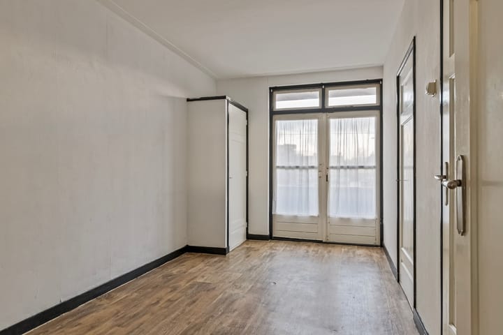 Foto 16 van Rijksweg 93-A