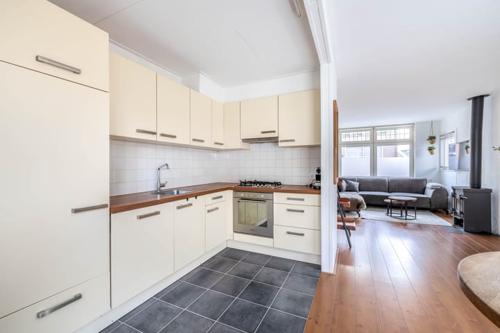 Foto 20 van Flierstraat 8