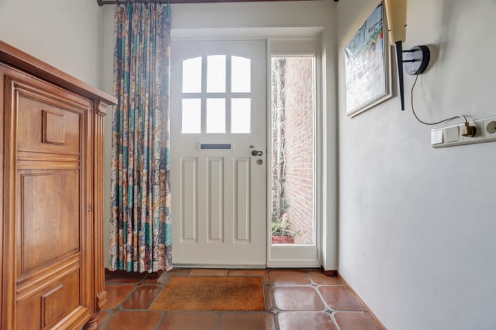 Foto 4 van Meerlosebaan 9