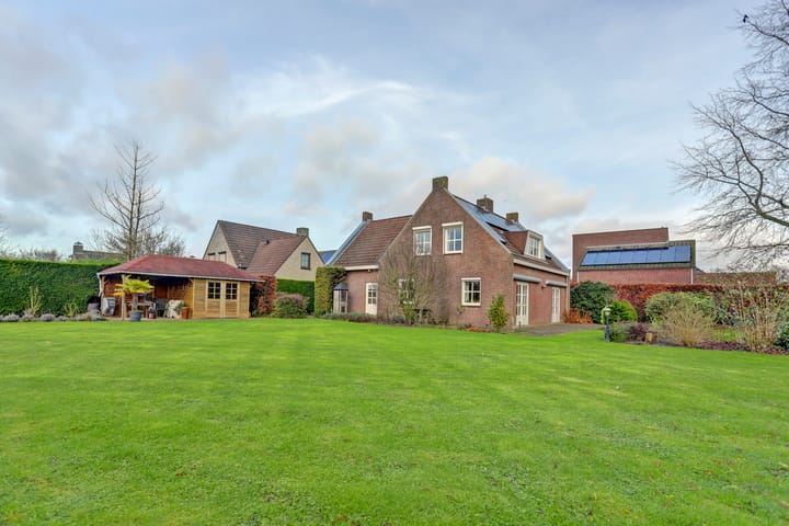 Foto 41 van Meerlosebaan 9