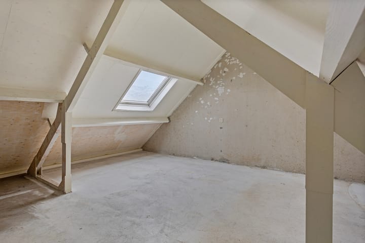 Foto 19 van Trawlerstraat 16