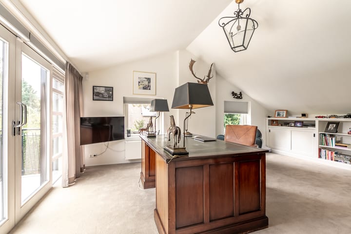 Foto 29 van Zandvoortselaan 210