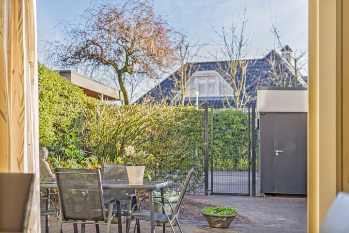 Foto 15 van Lonnekerspoorlaan 86