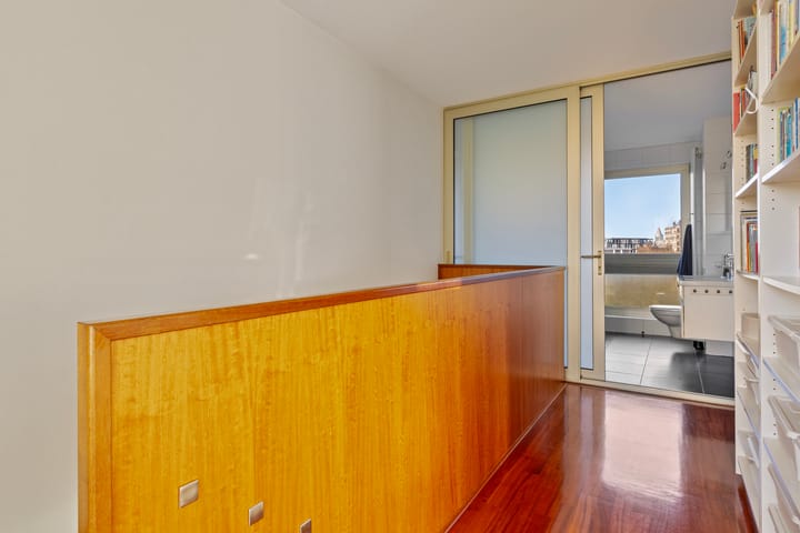 Foto 26 van Lonnekerspoorlaan 86