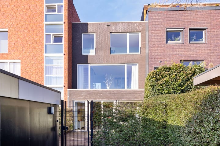 Foto 36 van Lonnekerspoorlaan 86