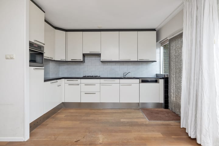 Foto 10 van Plevierstraat 56