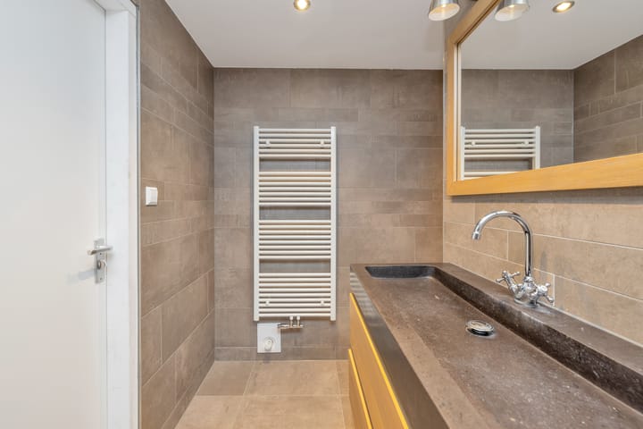 Foto 18 van Plevierstraat 56