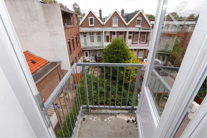 Foto 6 van Madeliefstraat 4-C