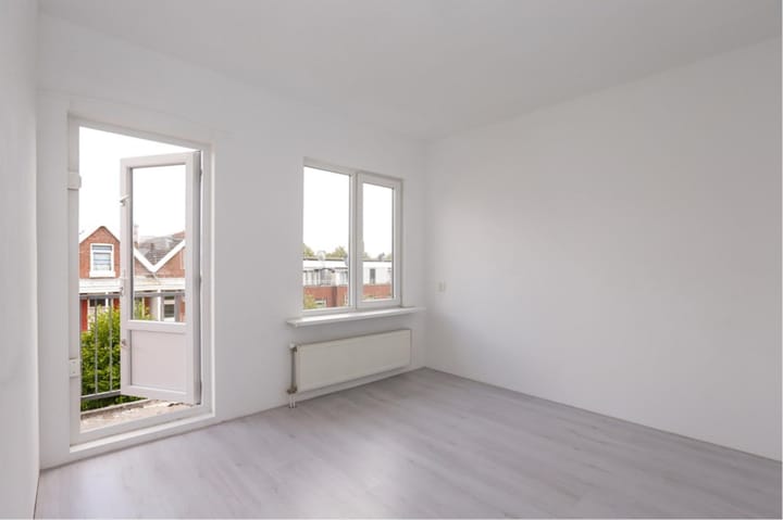 Foto 8 van Madeliefstraat 4-C