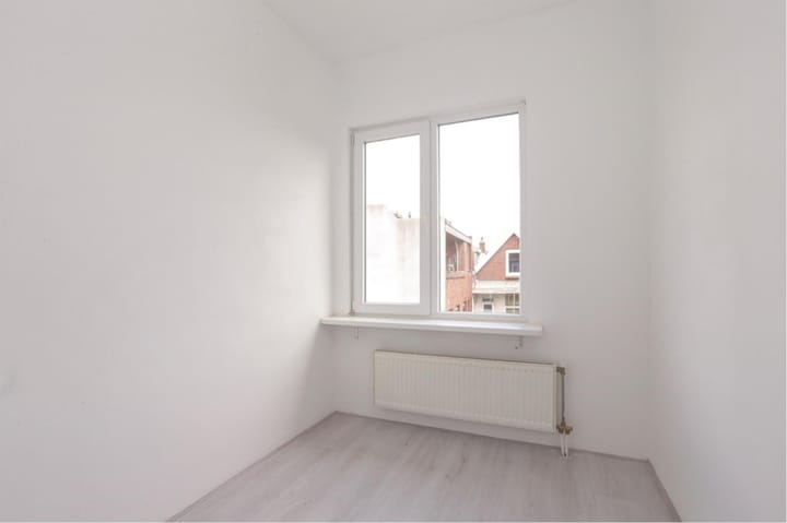 Foto 9 van Madeliefstraat 4-C