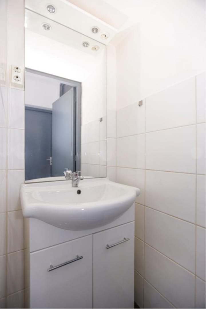 Foto 10 van Madeliefstraat 4-C