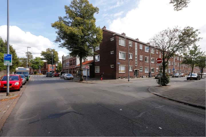 Foto 15 van Madeliefstraat 4-C