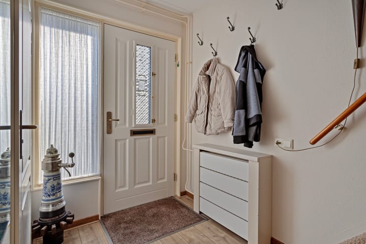 Photo 13 of Mainelaan 44