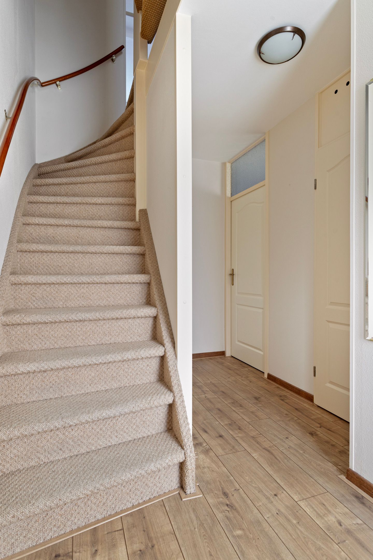 Photo 14 of Mainelaan 44