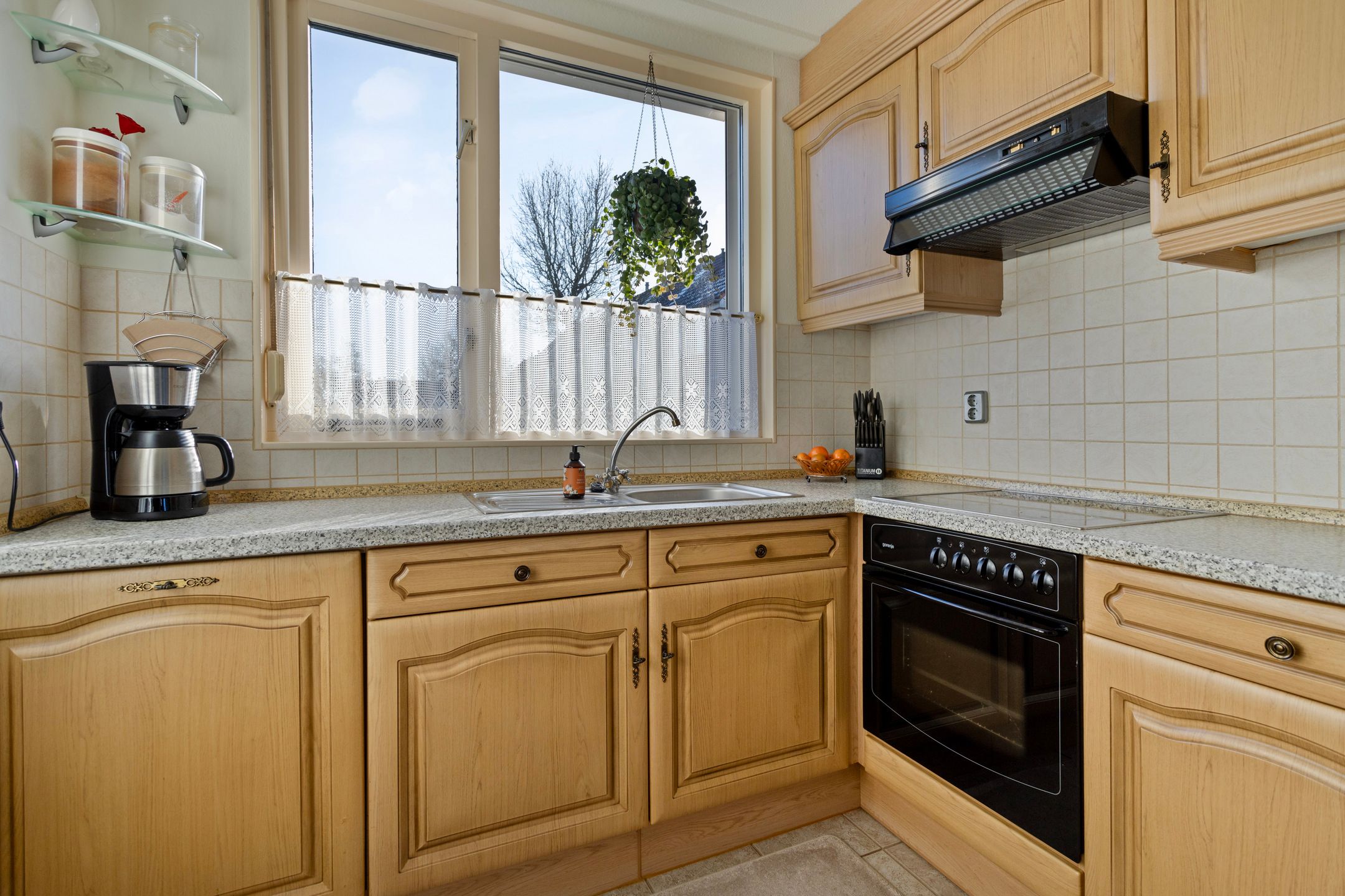 Photo 24 of Mainelaan 44