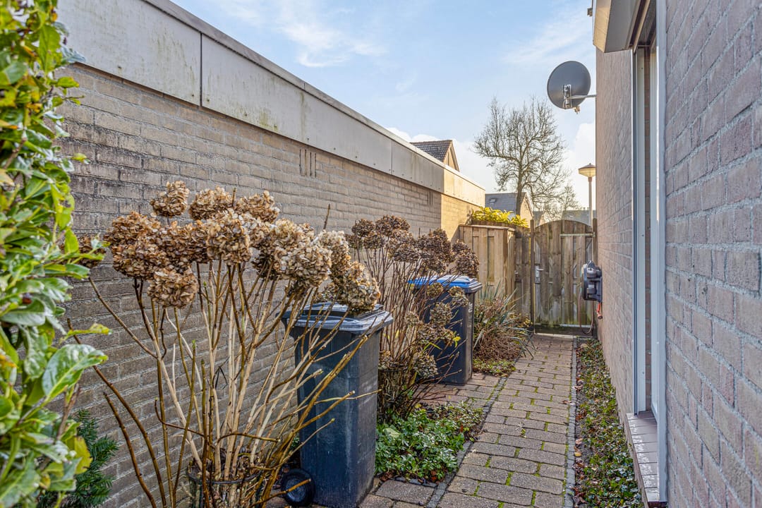 Photo 38 of Mainelaan 44