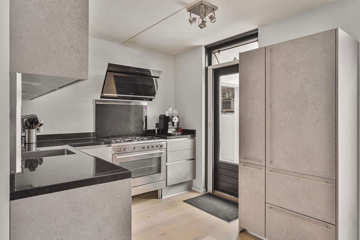 Foto 9 van Jan van Galenstraat 16