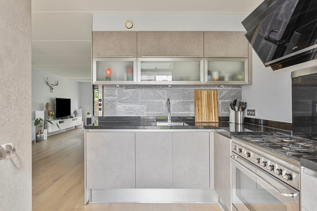 Foto 11 van Jan van Galenstraat 16