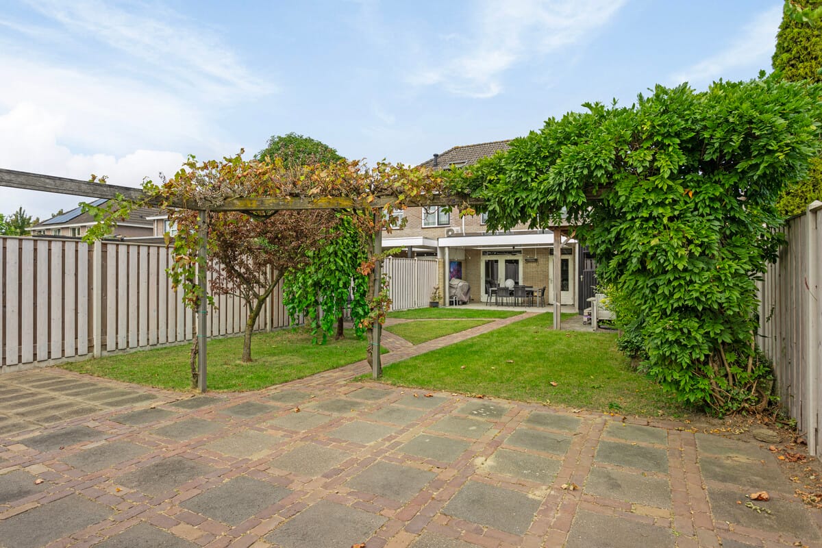 Foto 27 van Jan van Galenstraat 16