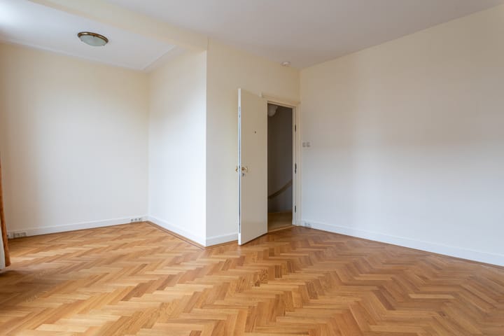 Foto 45 van Balistraat 2-E