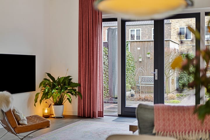 Foto 8 van Enkalaan 163