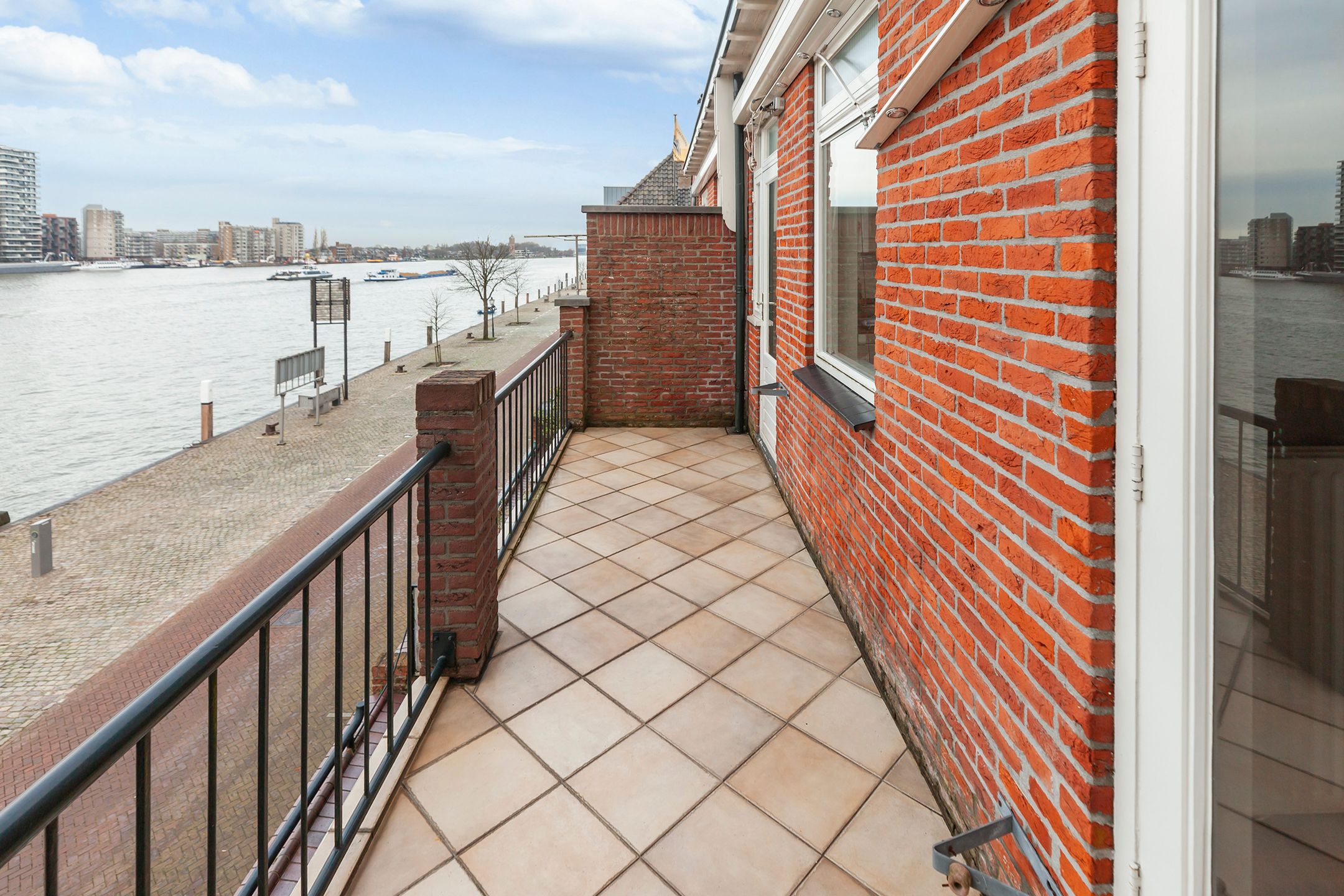 Foto 24 van Binnen Kalkhaven 55