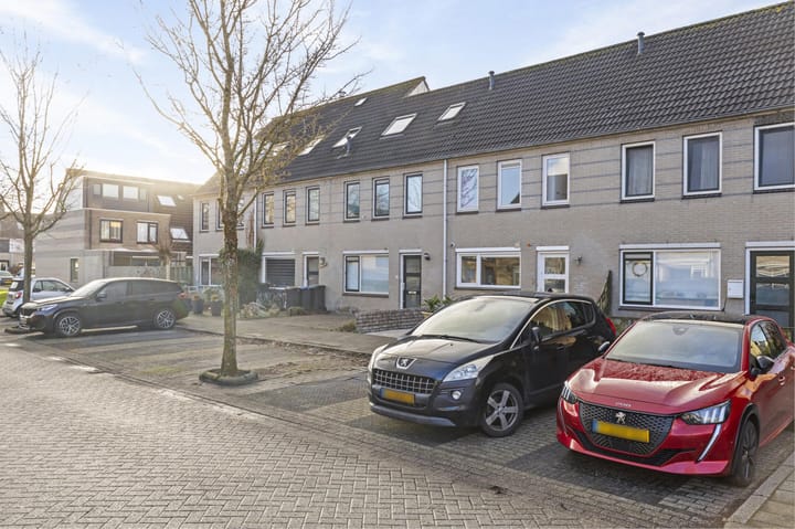 Foto 4 van Clara Visserstraat 7