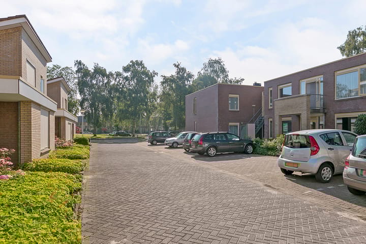 Photo 5 of Ds. Talmasingel 57