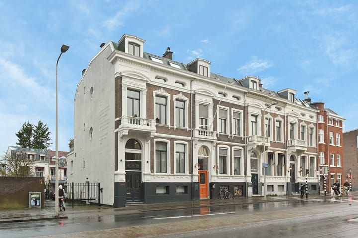 Foto 1 van Burgemeester Patijnlaan 1930-A