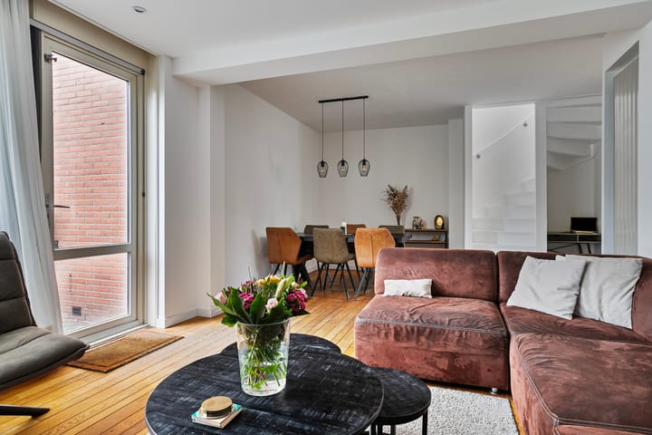 Photo 7 of Hugo de Vrieslaan 35