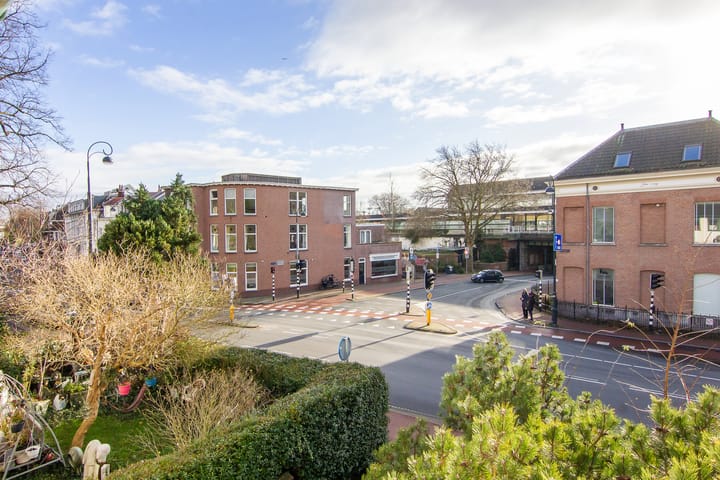 Foto 32 van Kennemerplein 21