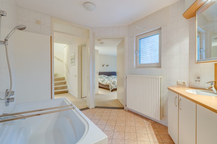 Foto 32 van Frederik Hendriklaan 28