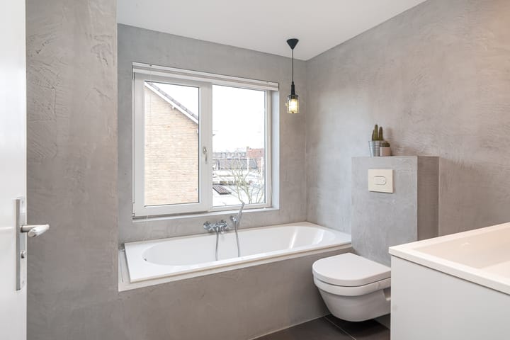 Foto 33 van Oostergoostraat 100