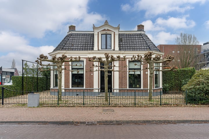 Hoofdstraat 1