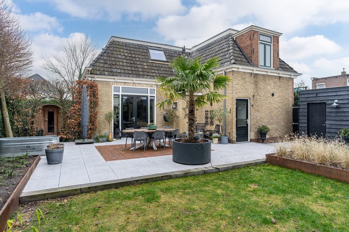 Foto 3 van Hoofdstraat 1