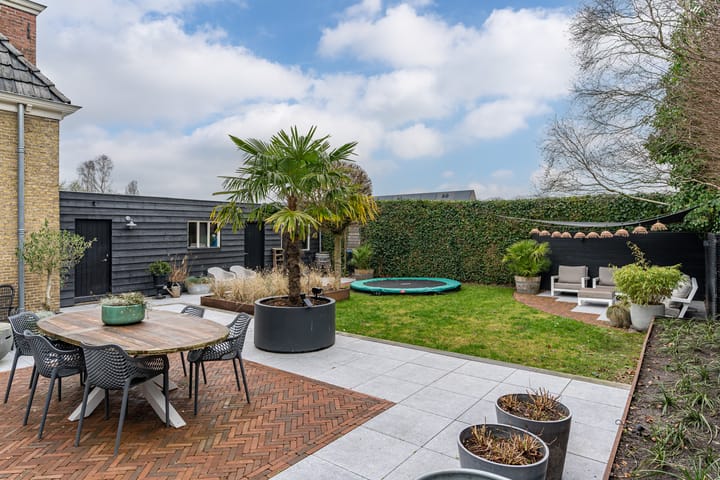 Foto 4 van Hoofdstraat 1