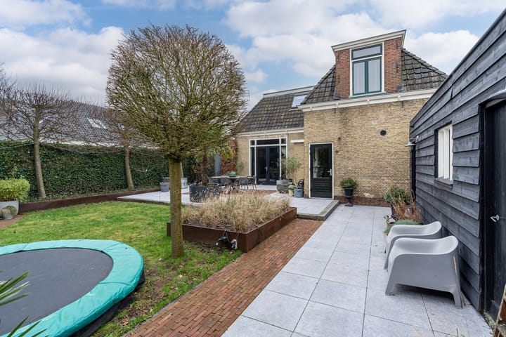 Foto 49 van Hoofdstraat 1