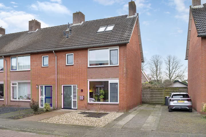 Foto 1 van Violenstraat 10