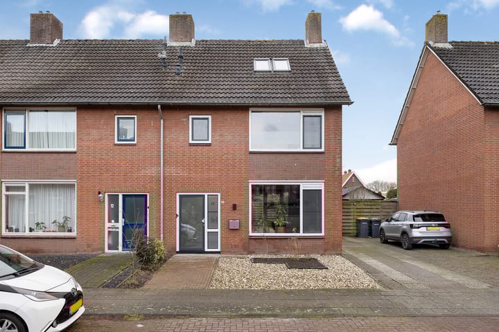 Foto 3 van Violenstraat 10