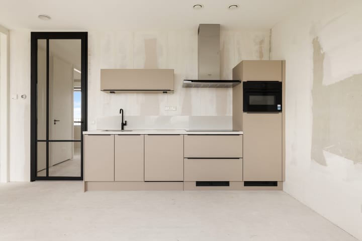 Foto 19 van Mies van der Rohestraat 305