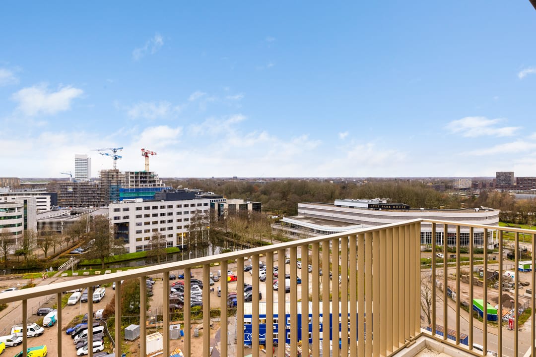 Foto 16 van Mies van der Rohestraat 305