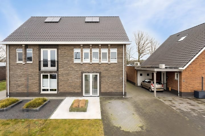 Photo 26 of Dotterbloemstraat 17