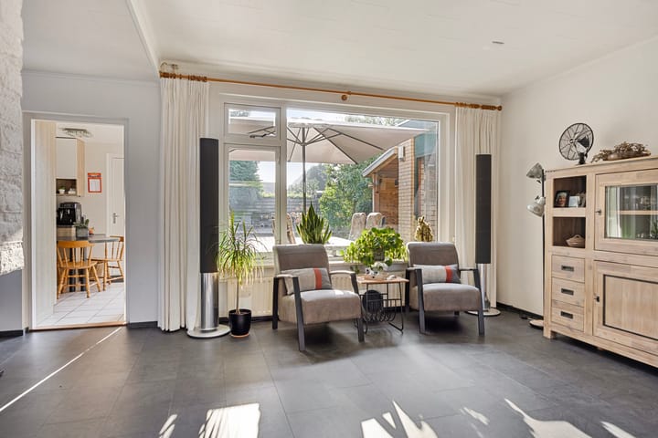 Foto 8 van Antwerpsestraatweg 42