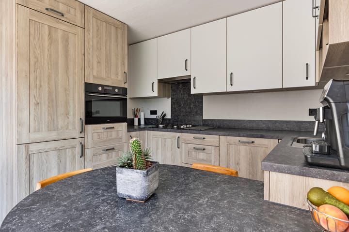 Foto 11 van Antwerpsestraatweg 42