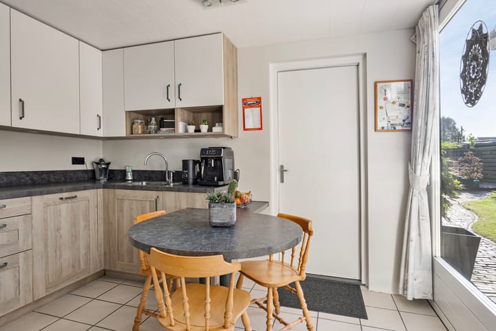 Foto 12 van Antwerpsestraatweg 42