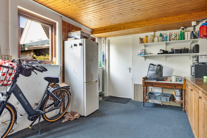 Foto 15 van Antwerpsestraatweg 42