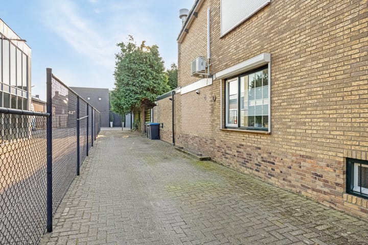 Foto 33 van Antwerpsestraatweg 42