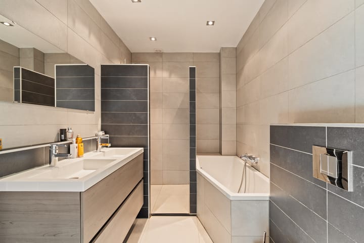 Foto 27 van Lohengrinstraat 30